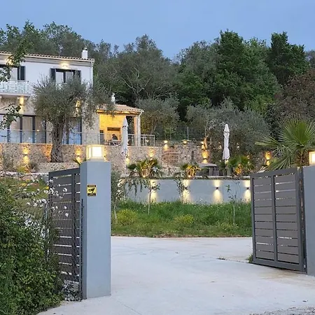 Вилла Art Olga Vatos